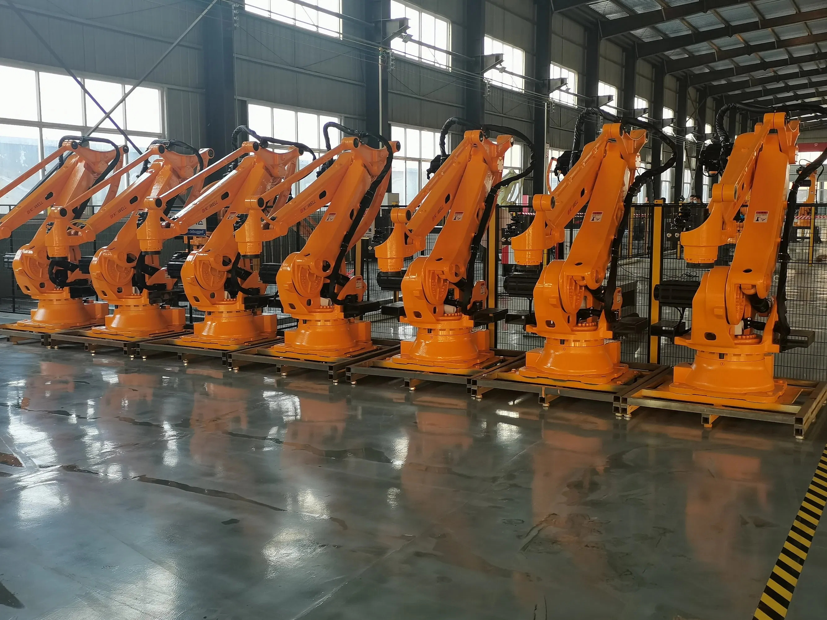Compact and Versatile Palletizing Robot System