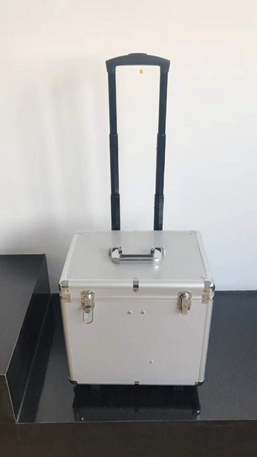 Dt402A Built-in Compressor and Suction Portable Dental Unit