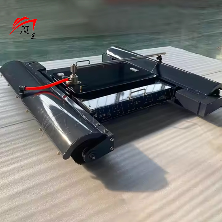 Ultra Long Endurance Photovoltaic Cleaning Remote Control Robot Crawler Walking PV Solar Panel Cleaning Machine