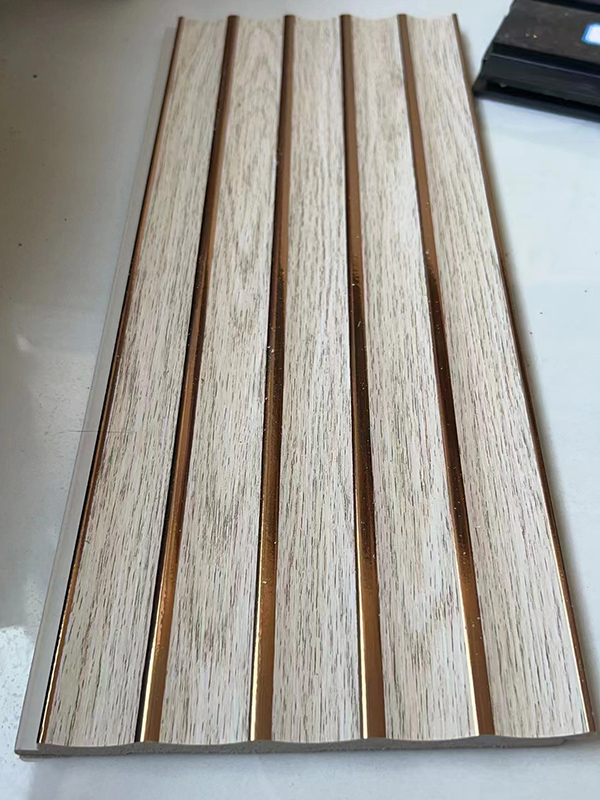 Curved siding material detail