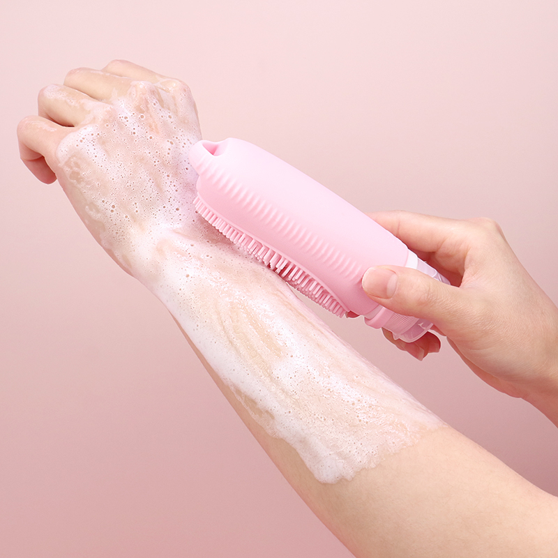 Ultimate Custom 4 PCS Leakproof Refillable Silicone Travel Kit Bottles With Brush,Silicone Squeeze Bottle Set With Scalp Brush