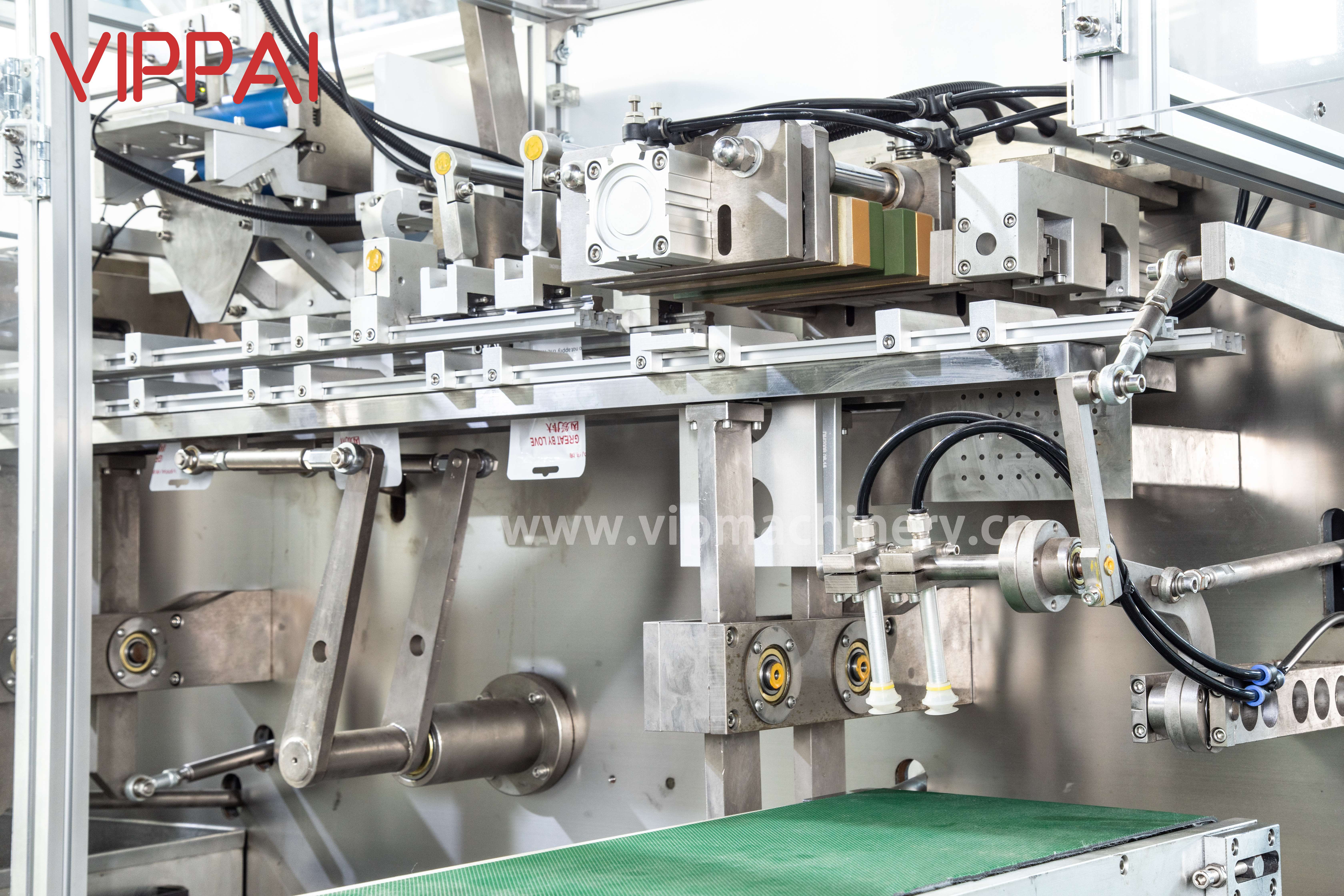VIPPAI High Productivity Beauty Cosmetic Facial Mask Production Line Full Automatic Cosmetic Face Mask Making Machine 7000