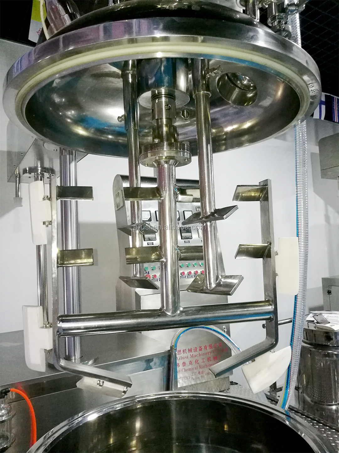 Small Scale Production Semi Auto Cosmetics Machinery Production Line Cosmetic Machine