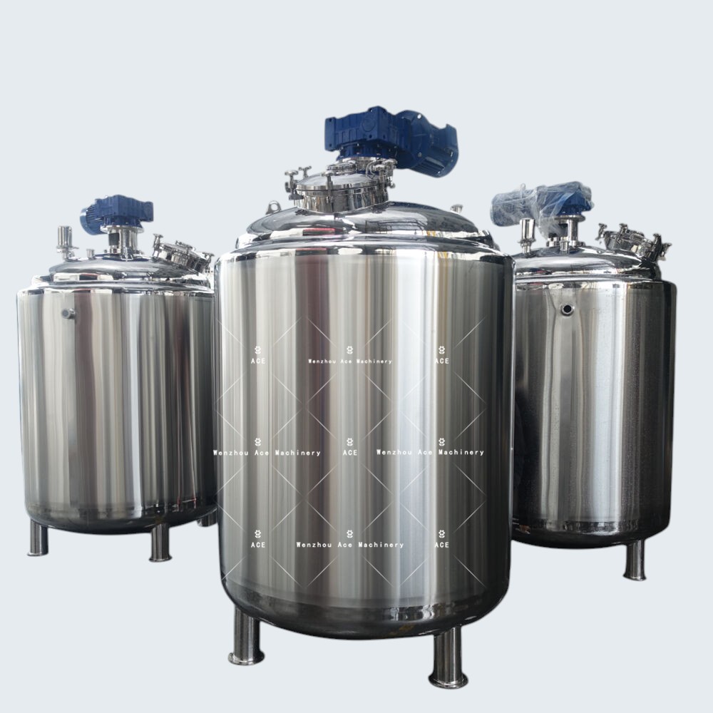 Custom stainless steel mixing tanks
