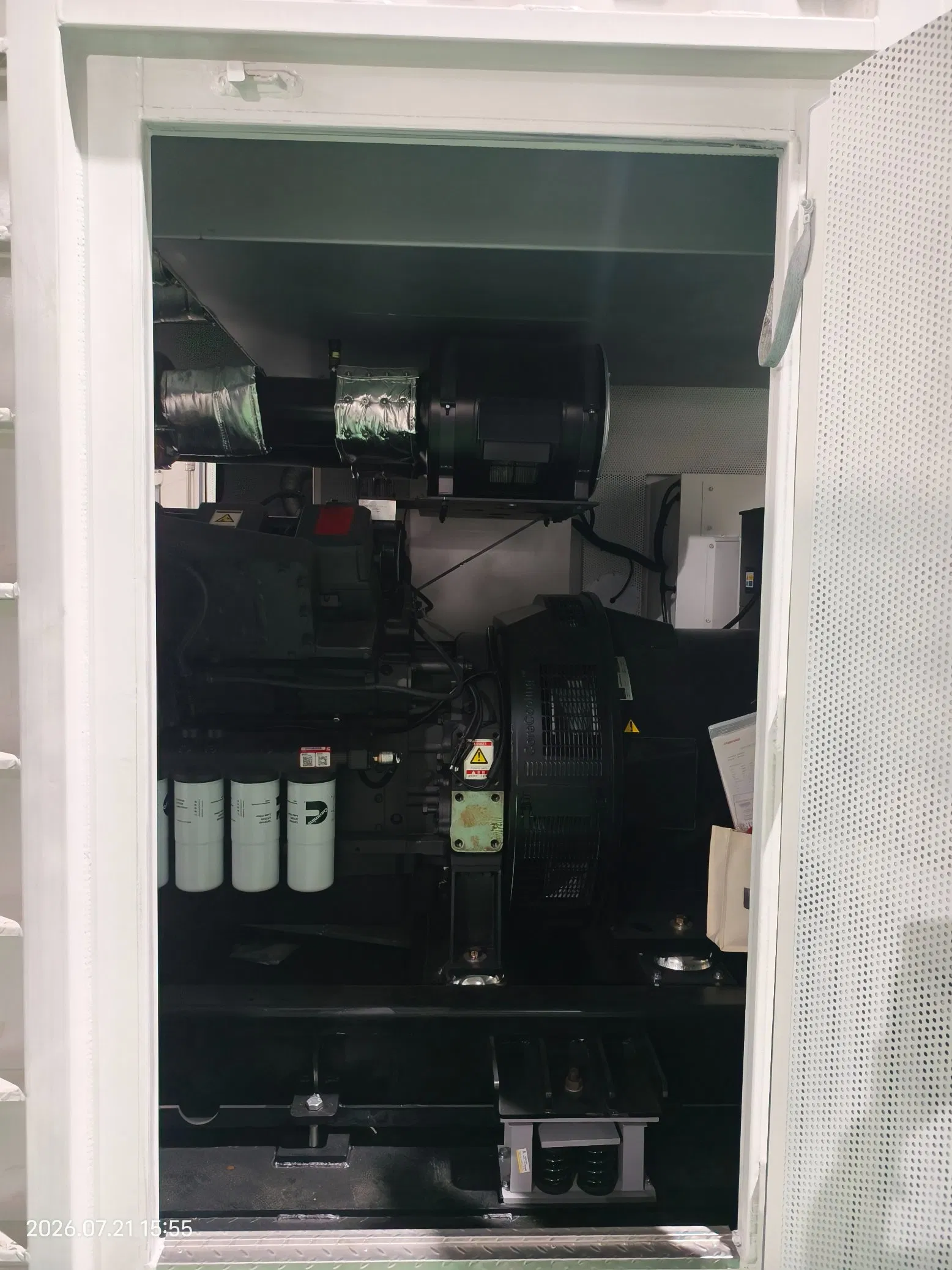 Containerized Generator 1500kVA 1200kw Commins Standby Industrial Backup Power 3phase Soundproof Genset for Construction Site