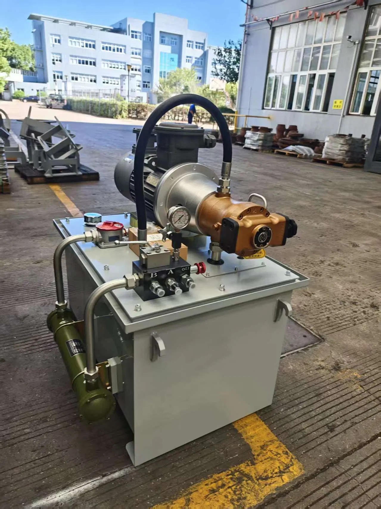 Planos Técnicos del Sistema Hidráulico