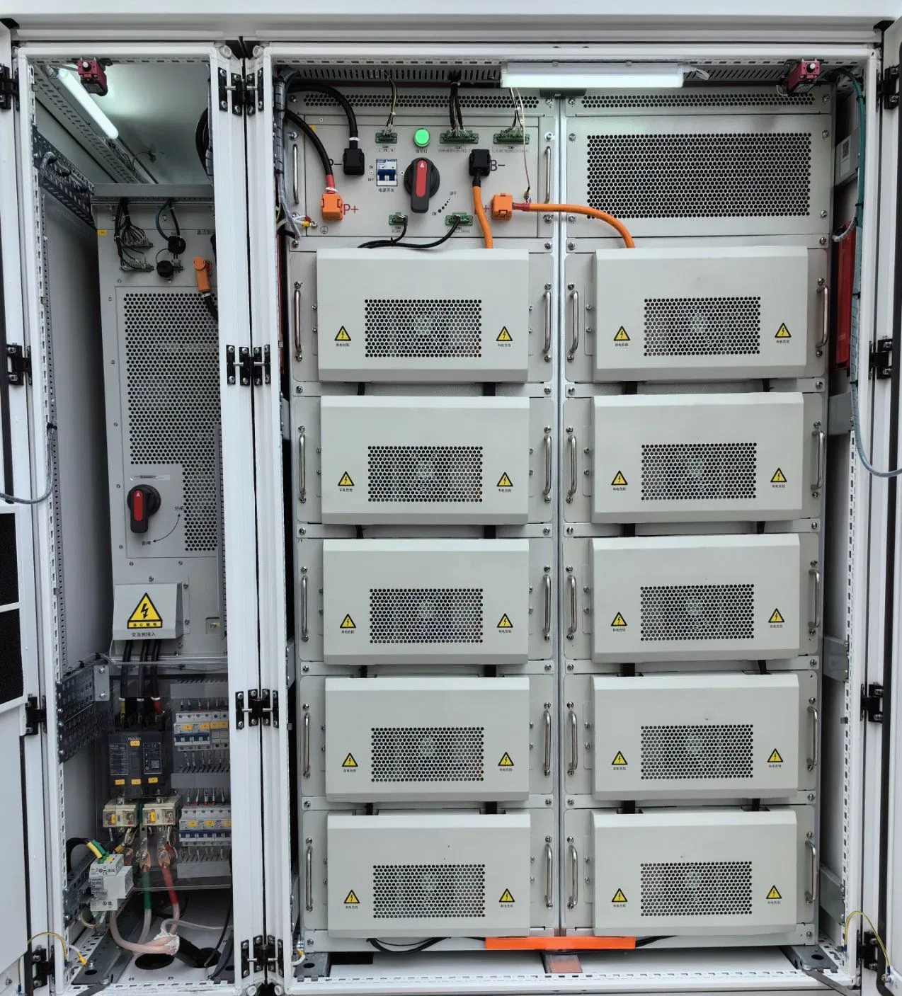 100kw 215kwh Sistema de Almacenamiento de Energía Híbrido Solar Industrial Comercial para Respaldo de Energía en Pequeñas Fábricas y Supermercados