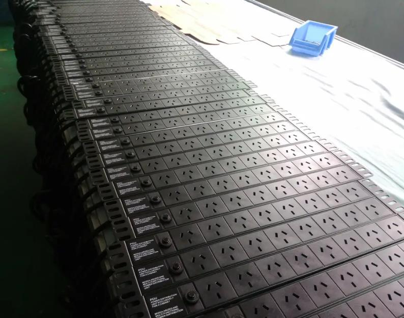 Unidad de Distribución de Energía Robusta 12-Way para 380V Aplicaciones