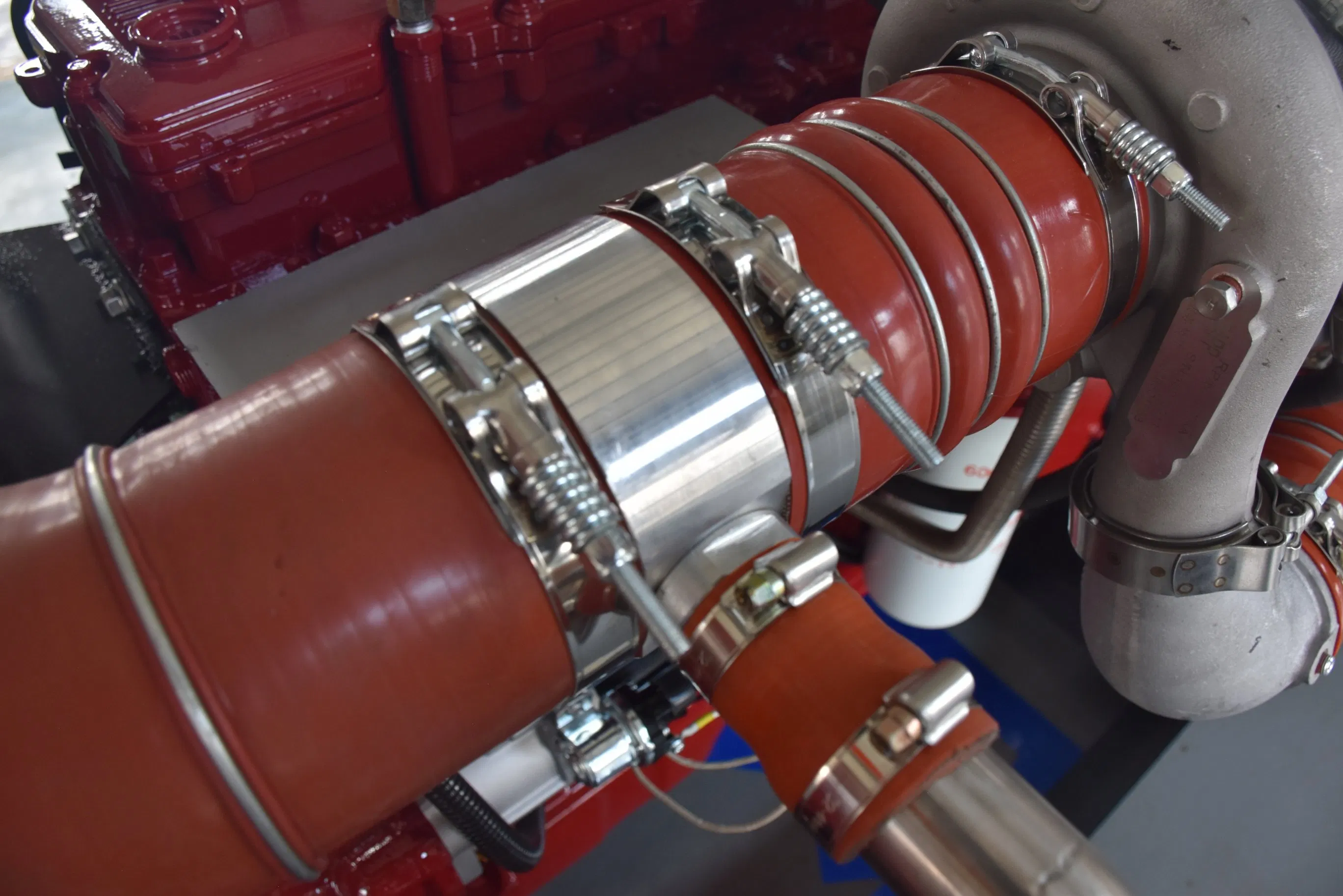 Alta Eficiencia 50/60Hz 1500rpm CA 3 Fase Tipo Silencioso Doble Combustible Diésel Hidrógeno Biomasa Biogás Gas Planta de Energía de Pistón 120kw Grupo Generador de Gas Natural para GLP