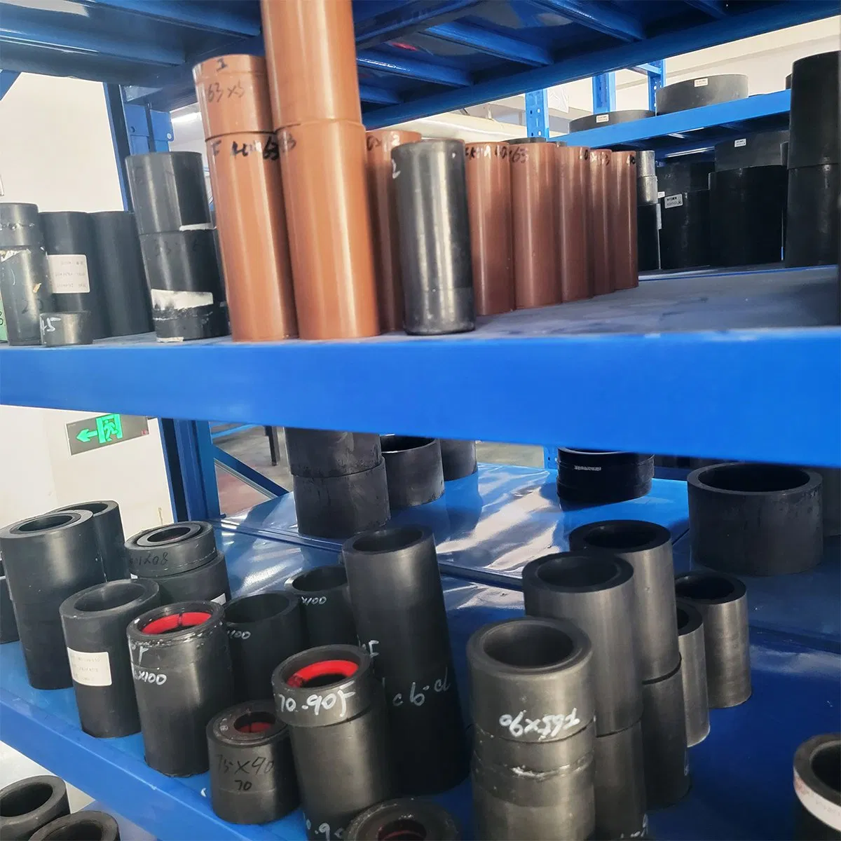 Durable NBR FKM-FPM Semi-Finished Elastomer Rubber Tube Tubular Material