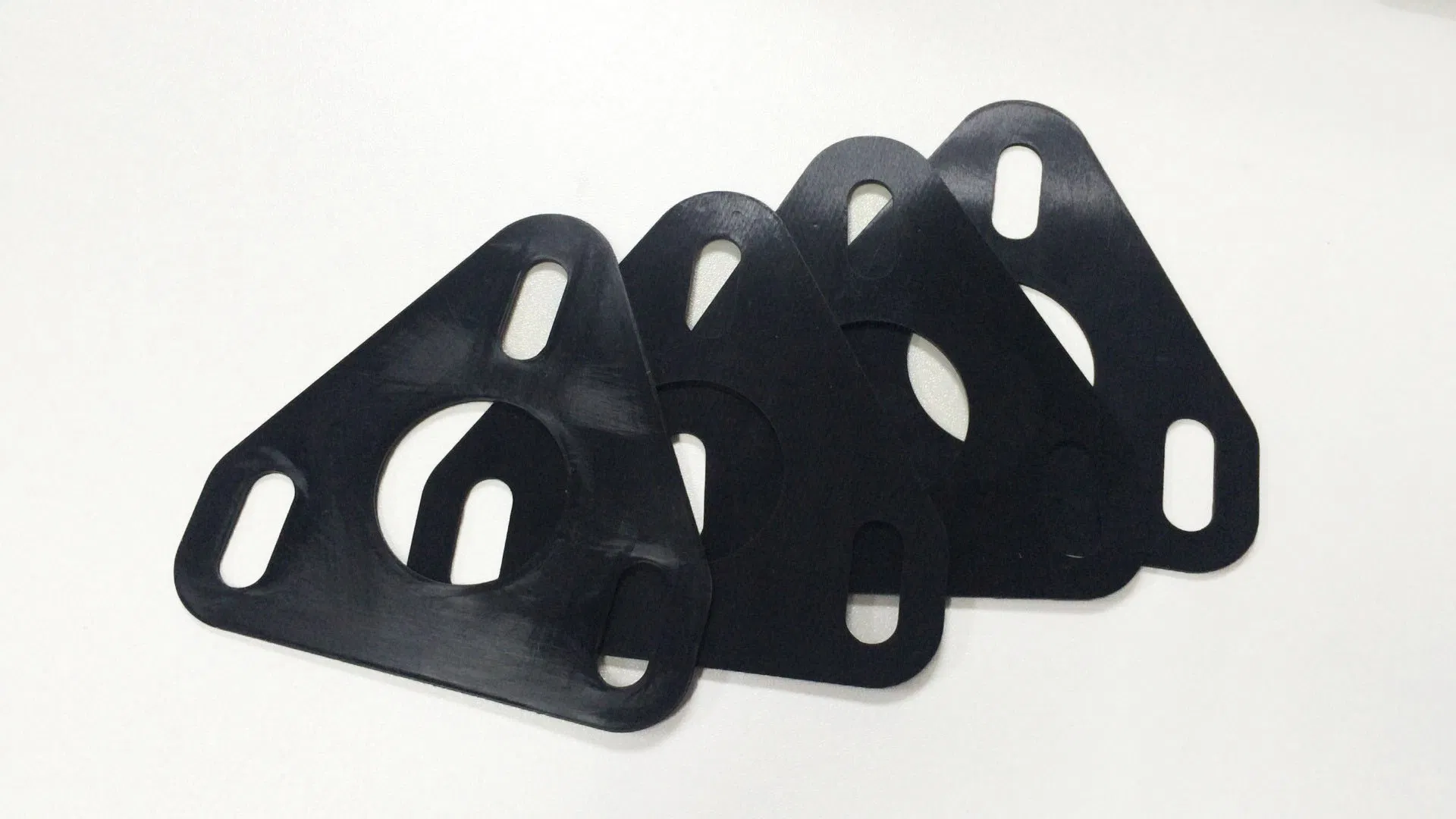 Triangle Rubber Sheet Shock Absorption Rubber Sealing Pads