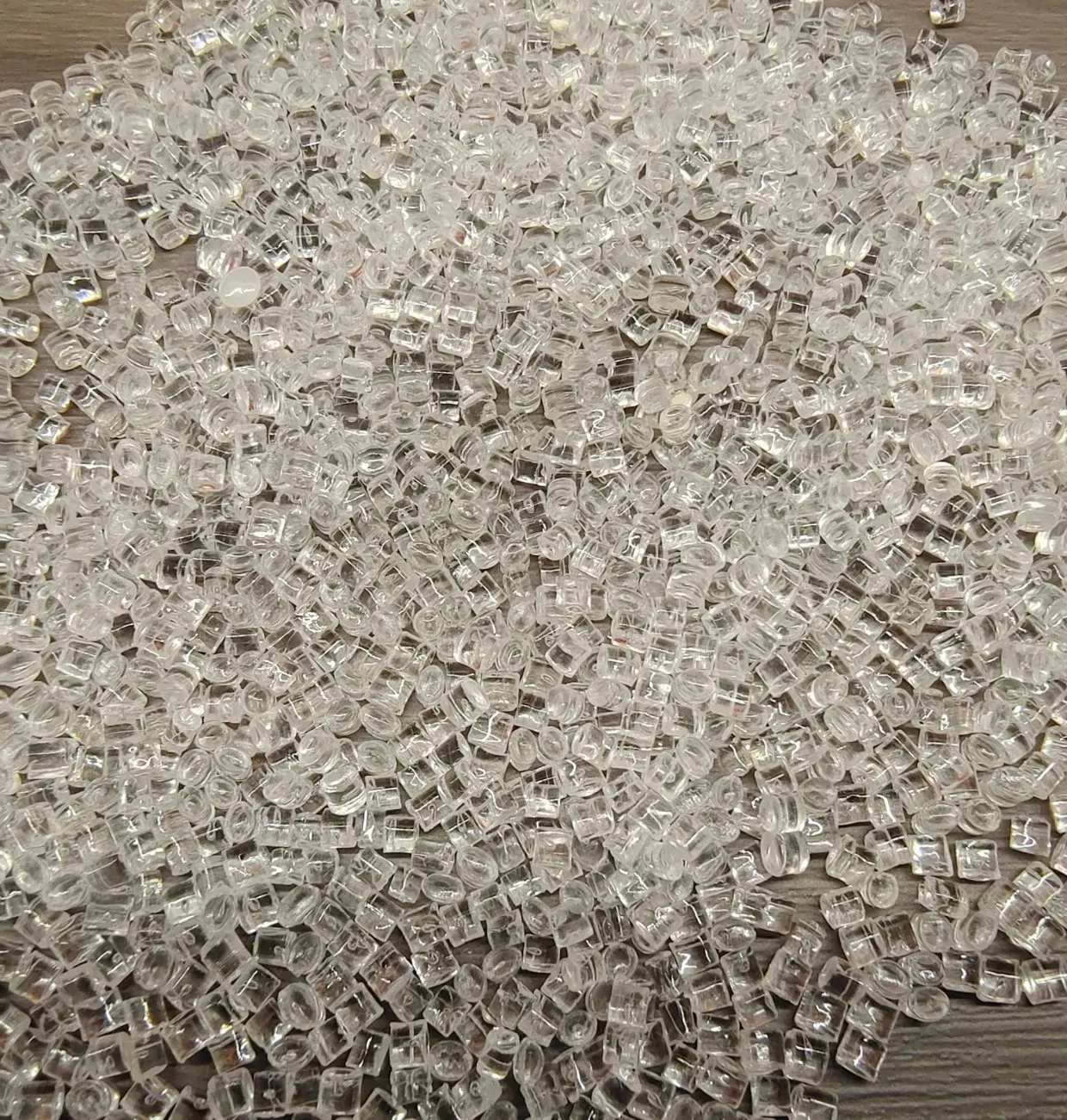 High Flow GPPS Granules Easy Processing for Toy &amp; Stationery Injection Molding