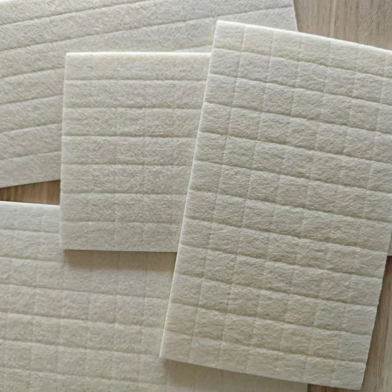 Premium White Felt Pads for Surface Protection, 18X18X4mm