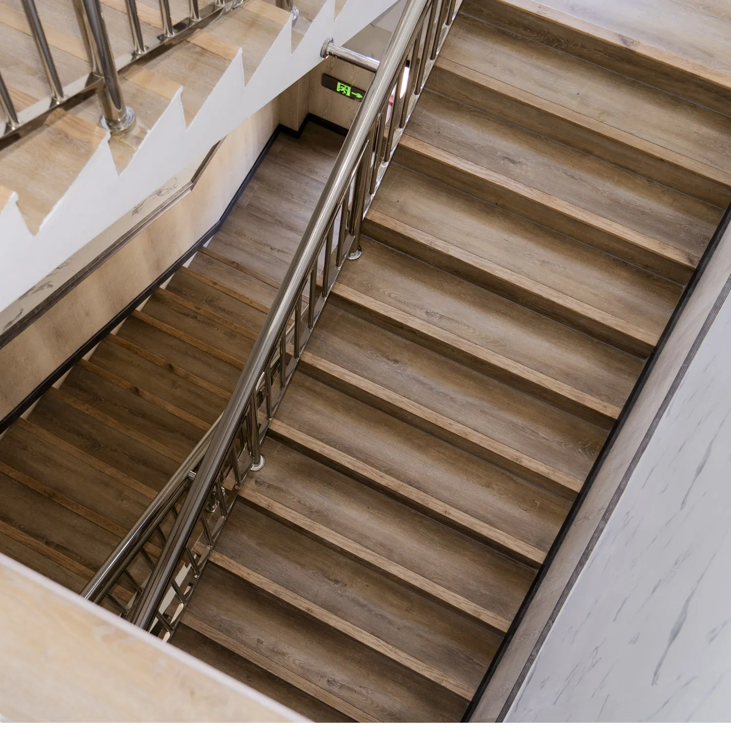 Balcony Lvt Flooring Tiles Plastic Flooring Tiles Rubber Flooring