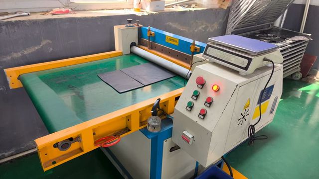 Flexible graphite sheet gasket materials manufactured by Royflexa