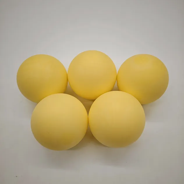 Plastic Ball Material 2