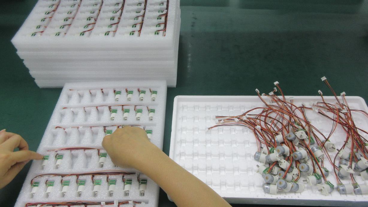 Finished motor packaging and labeling at RSI Motors