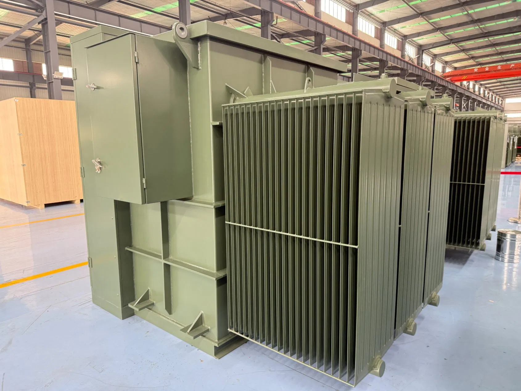 Transformador de Distribuição Tipo Caixa Americana Montado em Base da Yawei Equipamentos Elétricos 1500kVA
