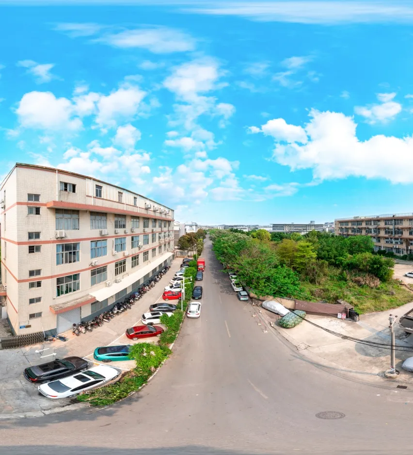 Linha de montagem industrial e controle de qualidade dos transformadores