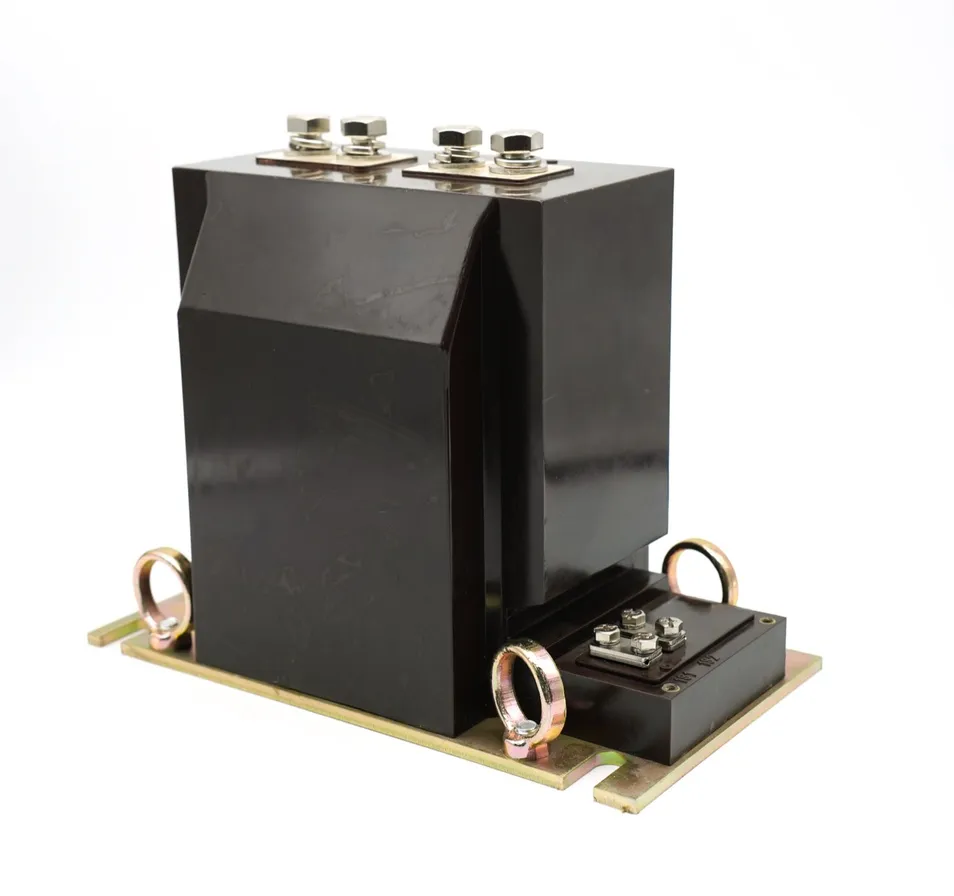 Transformador de Corrente Lzzbj9-10 10kv Interior Resina Epóxi Fundido Alta Precisão Classe 0.5 Norma IEC para Medição e Proteção de Relés