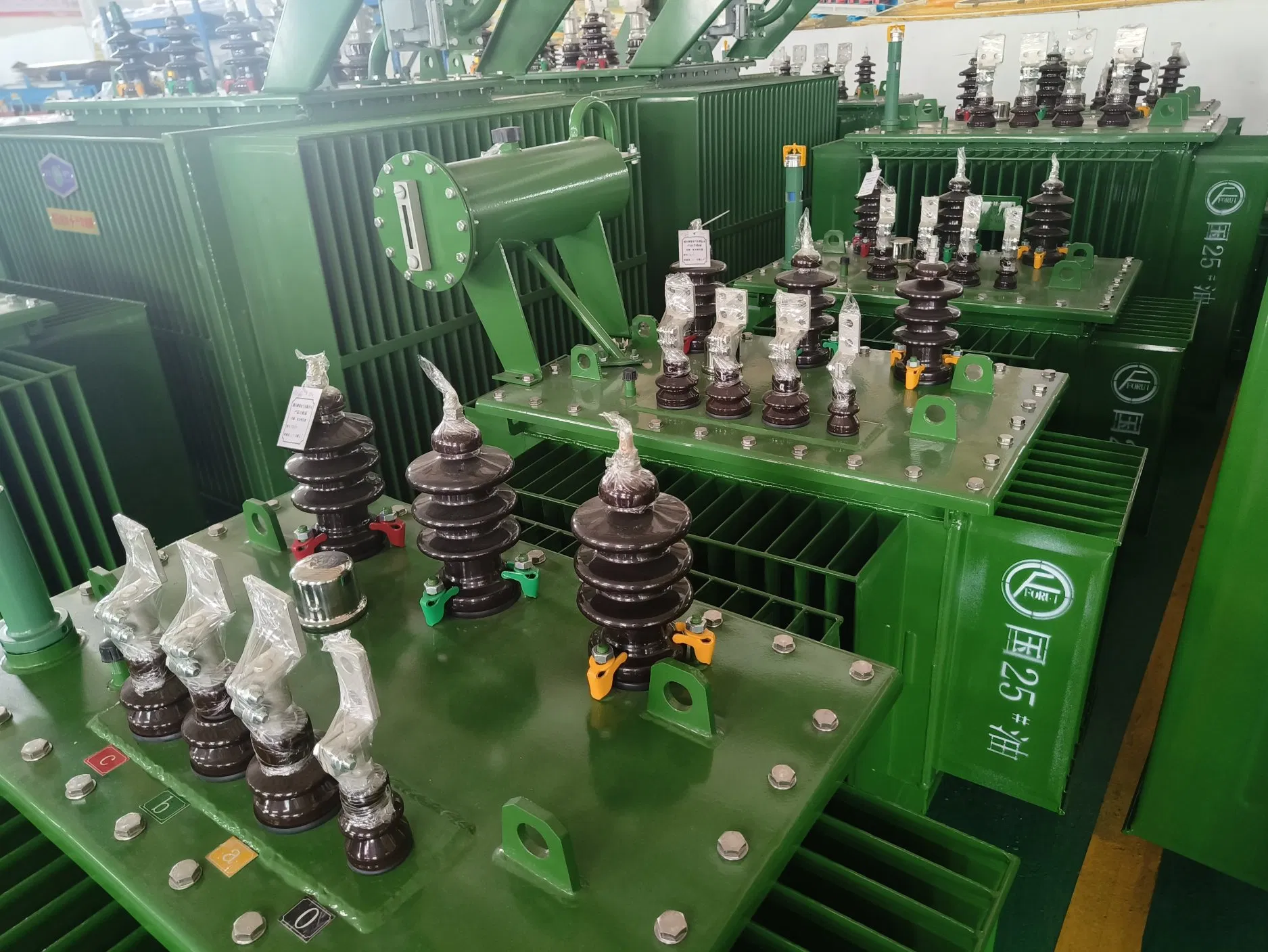 Transformador de Distribuição de Energia Elétrica Compacto Prefabricado de Alta Tensão Trifásico de Redução de Tensão de Grande Capacidade Imerso em Óleo Hv 33kv 20kv 11kv 0.4kv