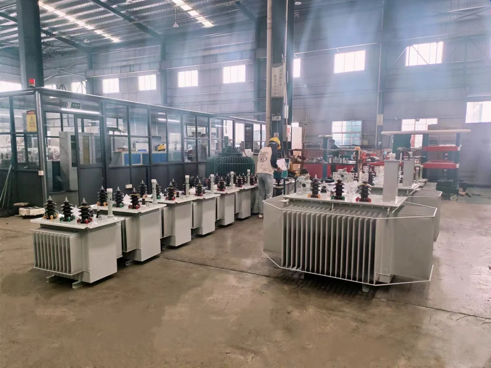 Transformador Elétrico de Média Frequência Monofásico com Núcleo em U de Retificador Schneider