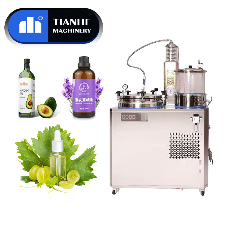 Tianhe Automatic Hot Equipment for Extraction of Herbal Extracts Vacuum Concentrator