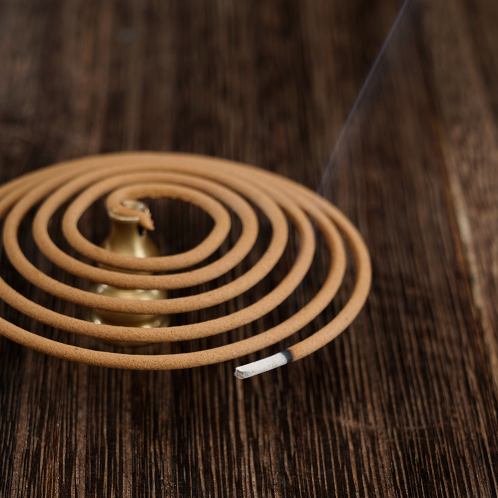 2/4H Wood Lavender Scent Eco-Friendly Sanitary Coil Incense-Low Smoke Calming Aroma With Cypress For Office &amp; Toilet