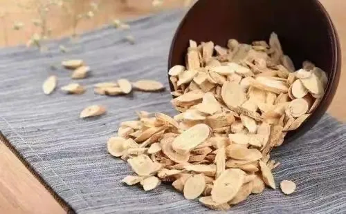 Premium Astragalus Root Extract with Cycloastragenol for Immune Boost