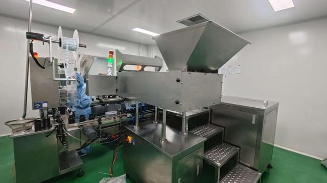 Rubrum Biologics research and development laboratory for botanical extract innovation