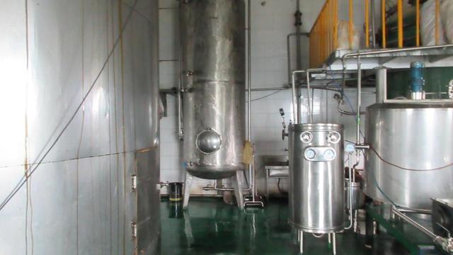 Botanical extract spray drying and powder processing equipment at Rubrum factory