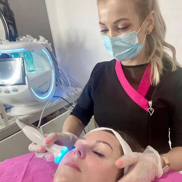 Portable Deep Cleaning Skin Care Facial Small Bubble Aqua Peel Beauty Device