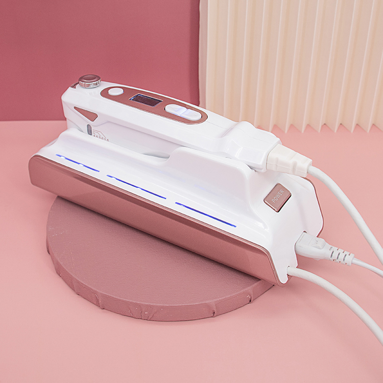 Home Beauty Equipment Small Anti-Aging Facial Massager 1.5mm Needle Length 5mm Metal Face Lifting Device for Skin Rejuvenation