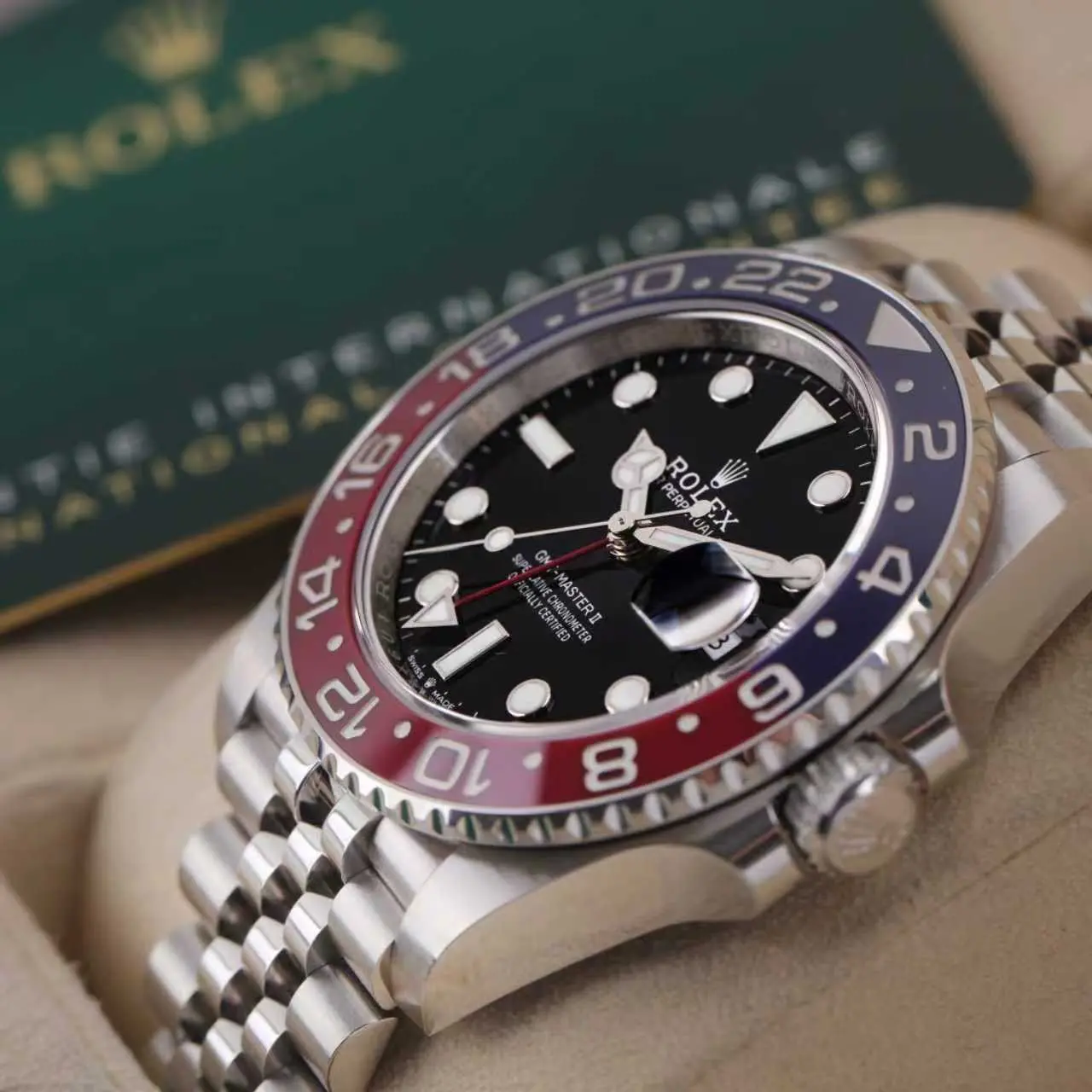 Rolex GMT-Master II side profile view