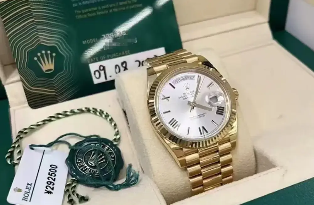 High Tech Watch Sourcing and Assembly