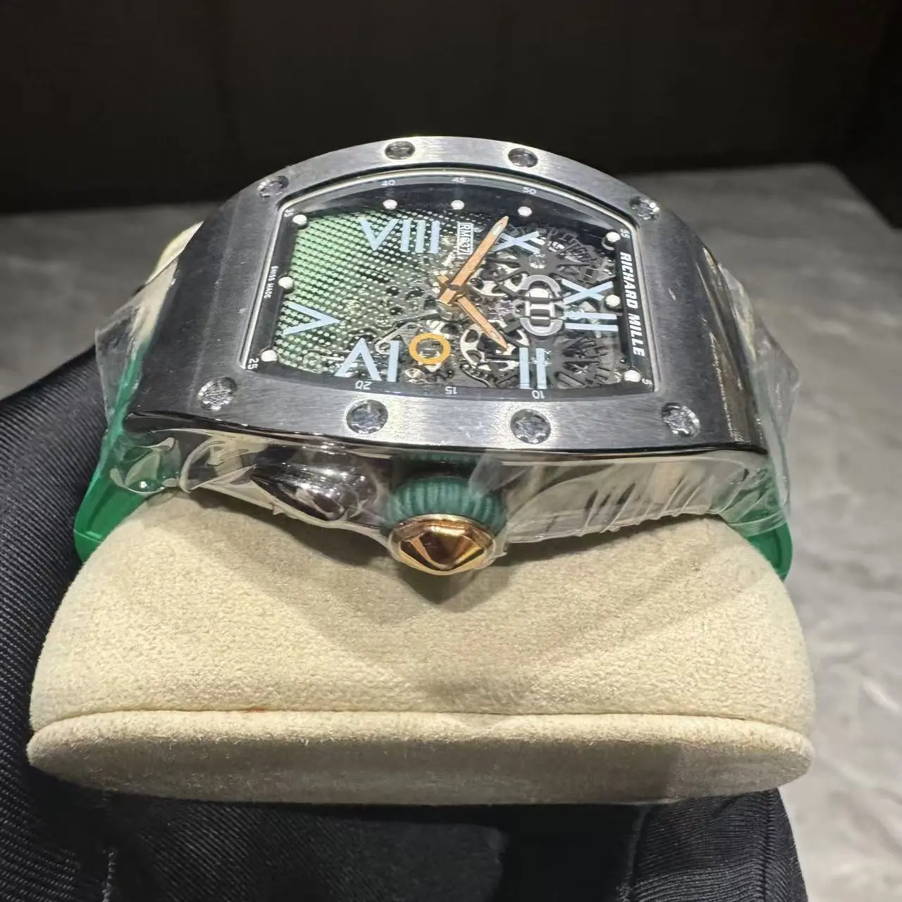 side_dial1