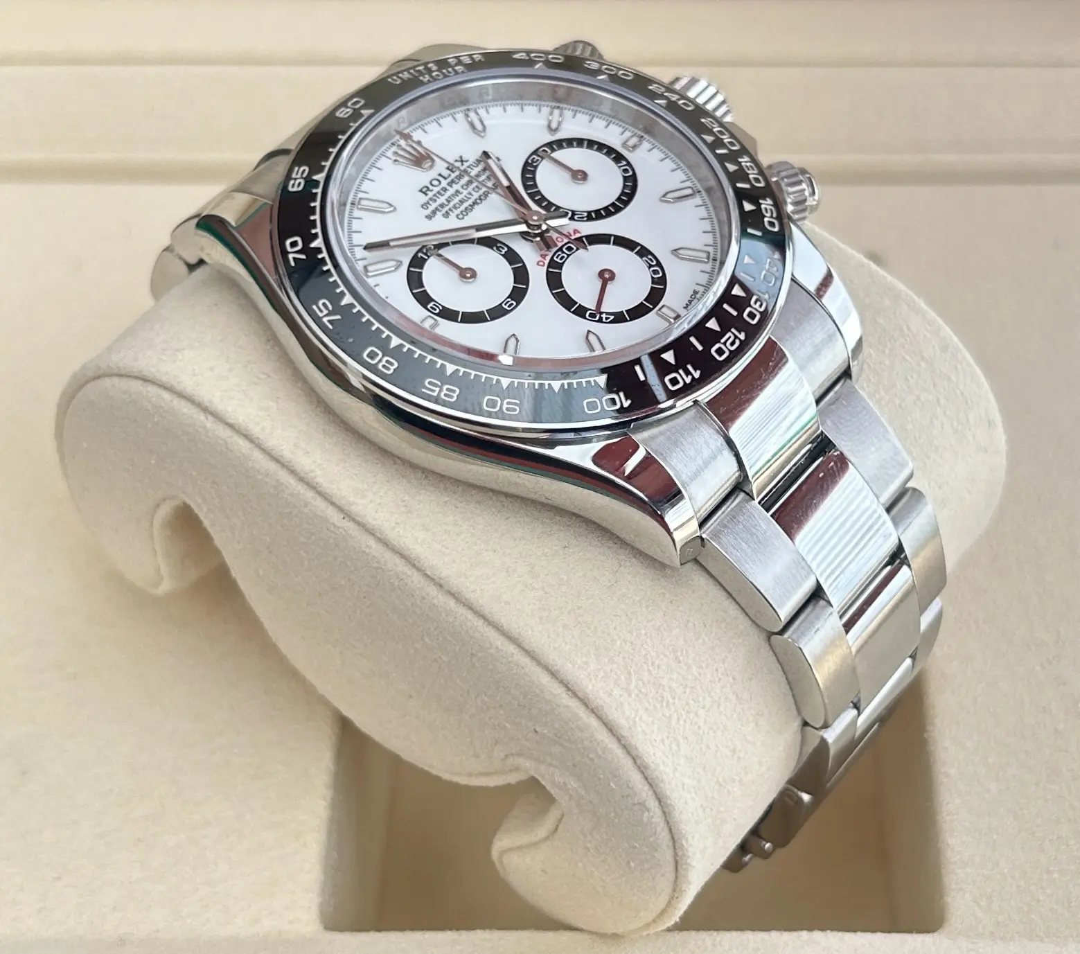Rolex Daytona side view 2