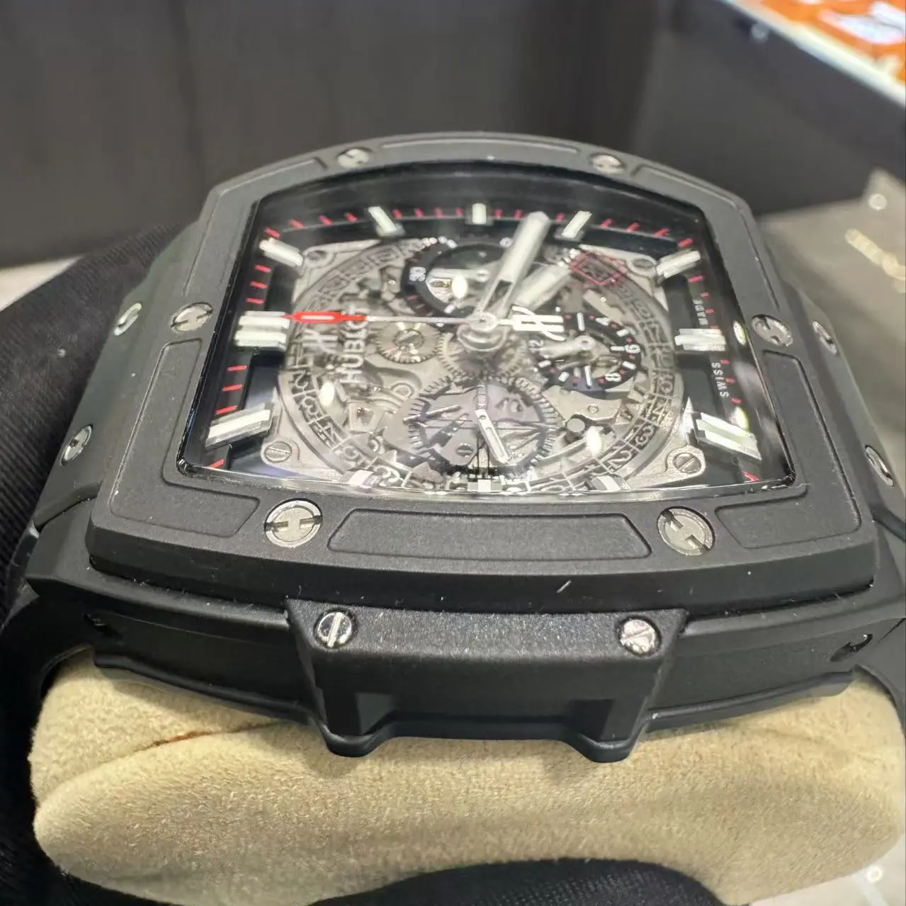 Hublot Big Bang Soul dial angle