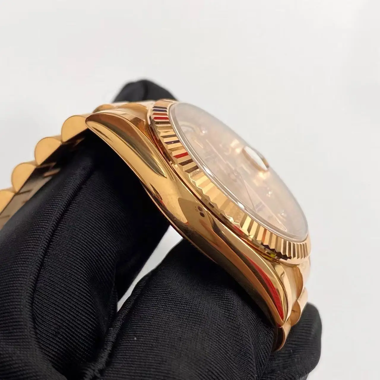 Rolex Day-Date 36 Alternative View