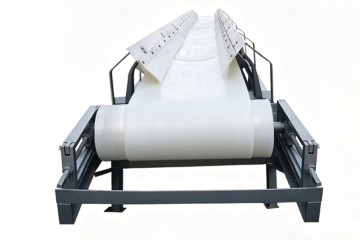 Heavy-duty anti-corrosion food-grade conveyor belt for salt washing line