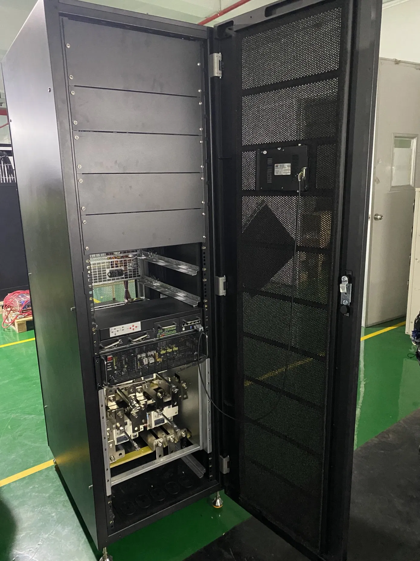 20kVA إلى 500kVA نظام UPS للتيار الكهربائي غير المنقطع ببطاريات ليثيوم مع بطاقة SNMP RS485 مع وحدة 20kVA 30kVA 40kVA 50kVA