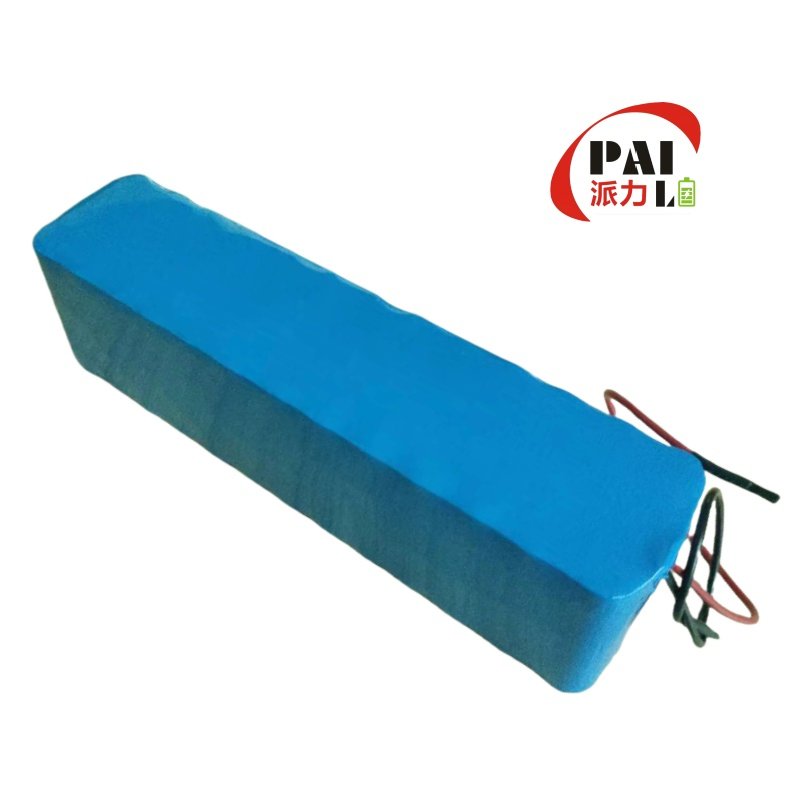 بطارية ليثيوم أيون قابلة لإعادة الشحن 3.7V 14.8V 18650 6000mAh حزمة البطارية