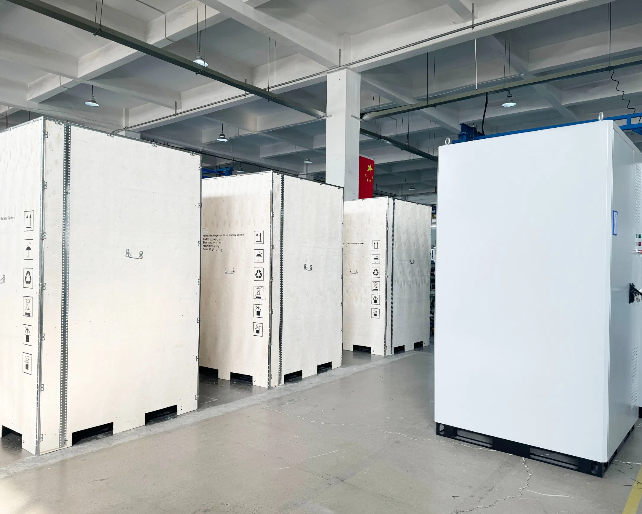 50kw 100kwh بيس نظام تخزين الطاقة عالي الجهد الشامل LiFePO4 خزانة خارجية تبريد هوائي صناعي تجاري تخزين الطاقة الشمسية بالجملة