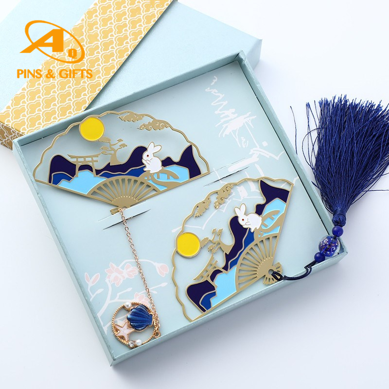 Supply Custom High Quality Fine Gold Bookmark Metal Craft for Gift
