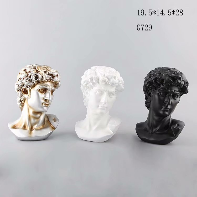 Neoclassical Western Art Handmade Resin Human Figure Statue Home Decor