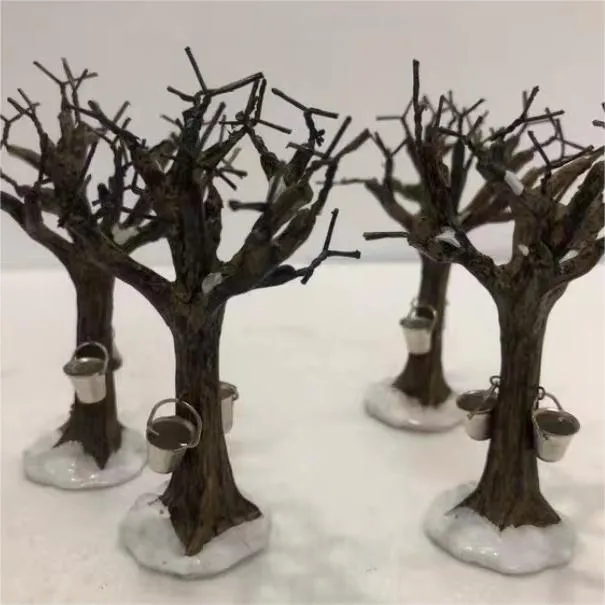 Christmas Figurine 4