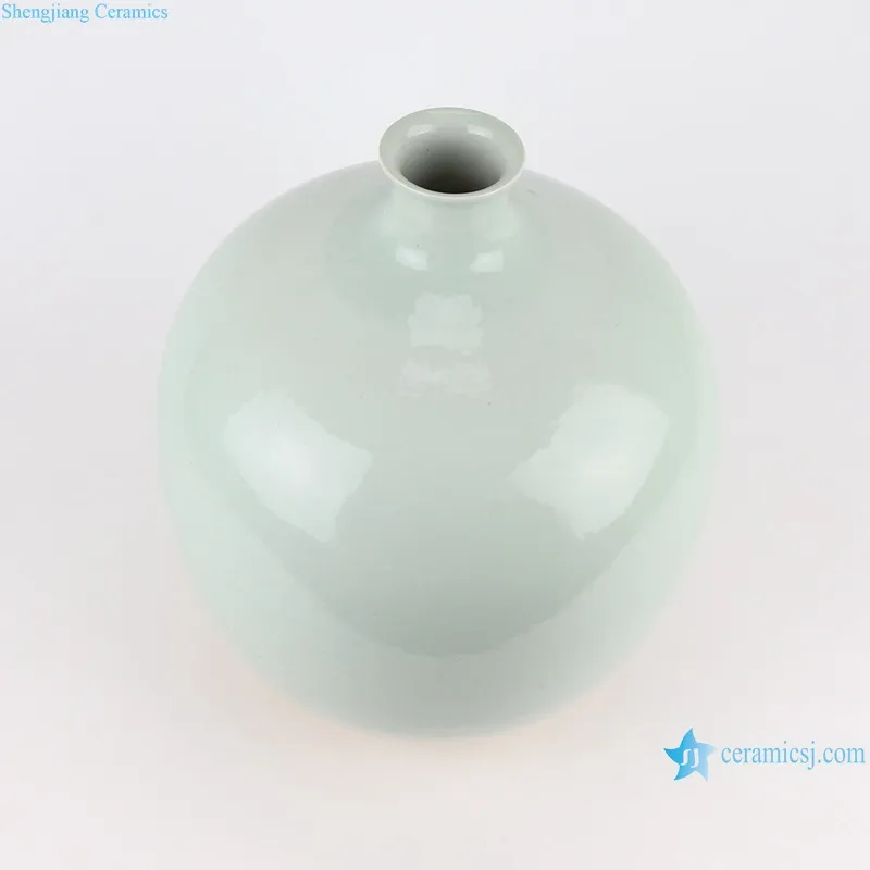 Light Green Glazed Vase 2