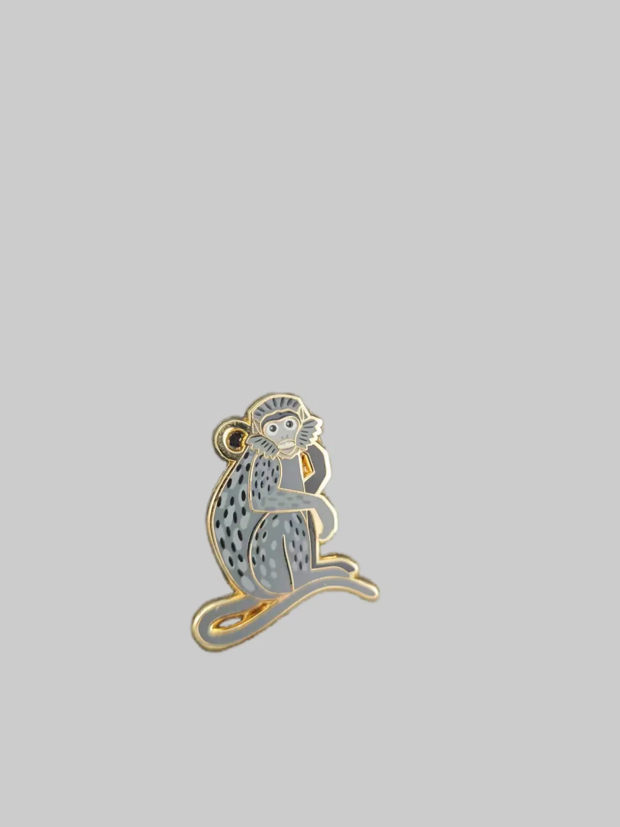 Artisan Enamel-Metal Wall Decor for Rustic Home Aesthetics