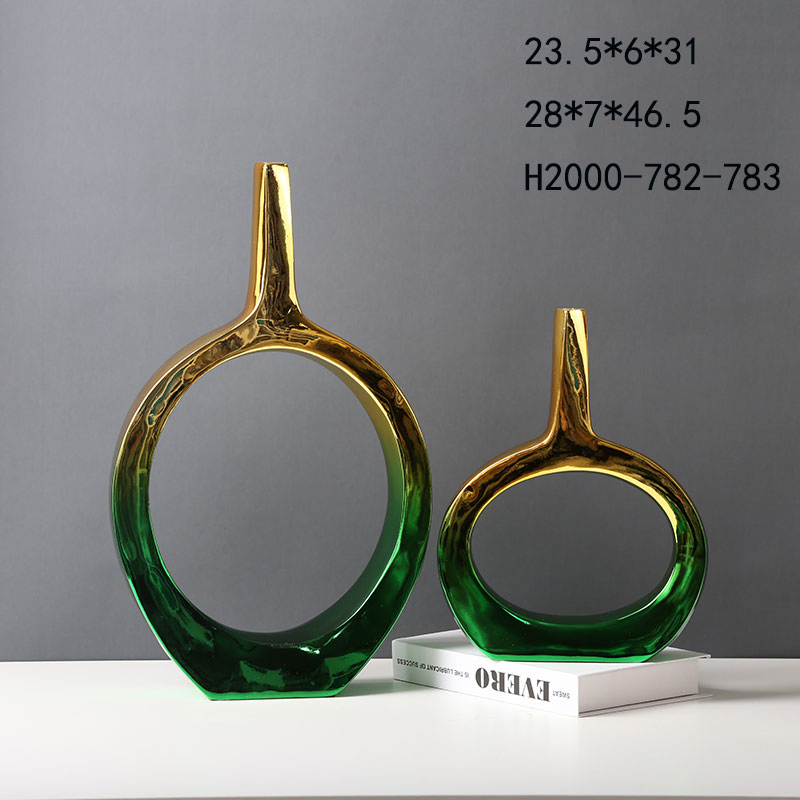 Modern Creative Home Decorative Crafts Resin Vase Figure Model Kits