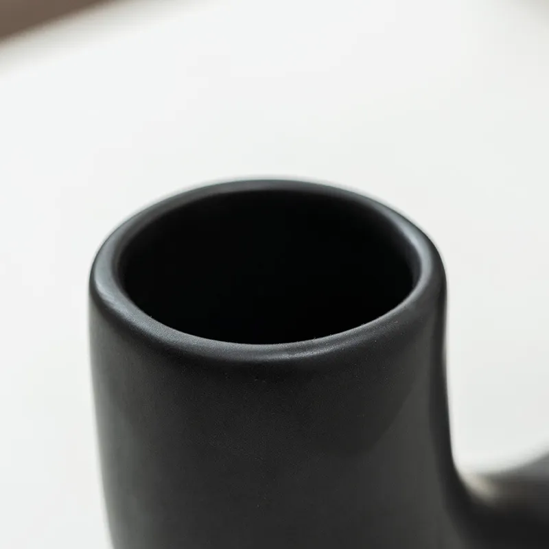 Ceramic Vase Photo 5